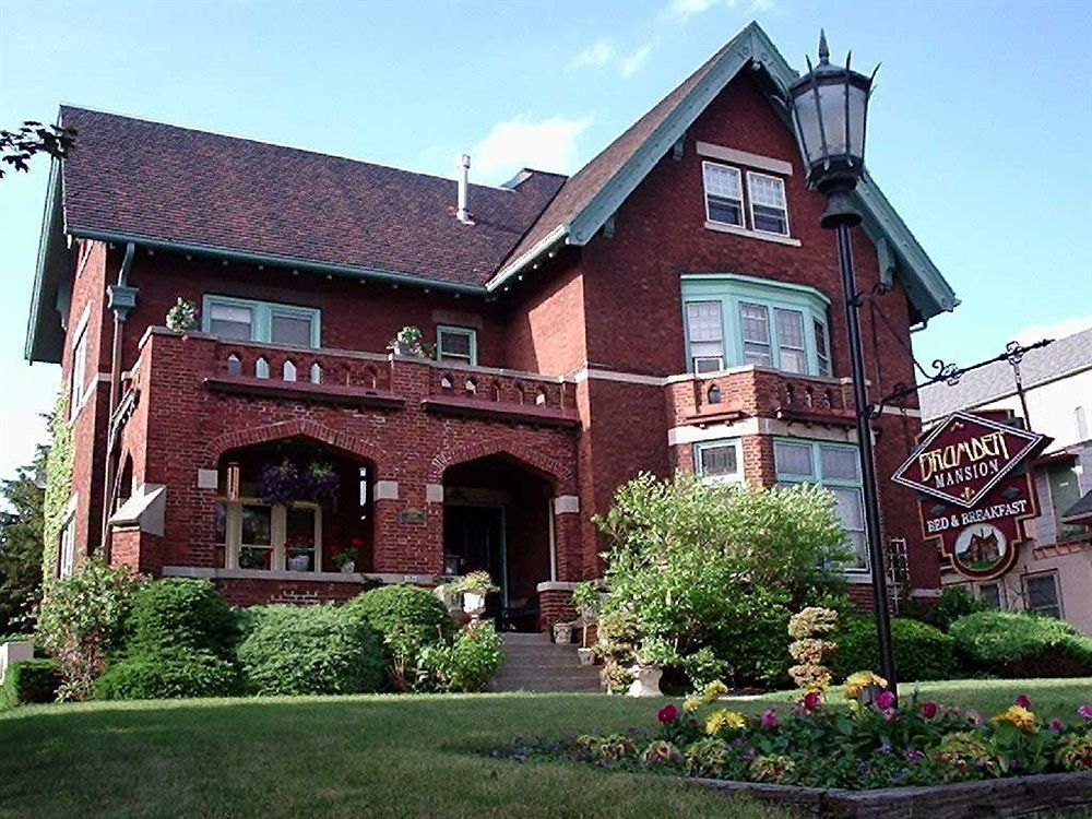 The Brumder Mansion Милуоки Экстерьер фото